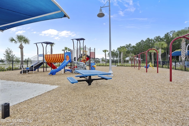 291 Greenway Ln, Saint Augustine, FL 32092 - community play area featuring fence
