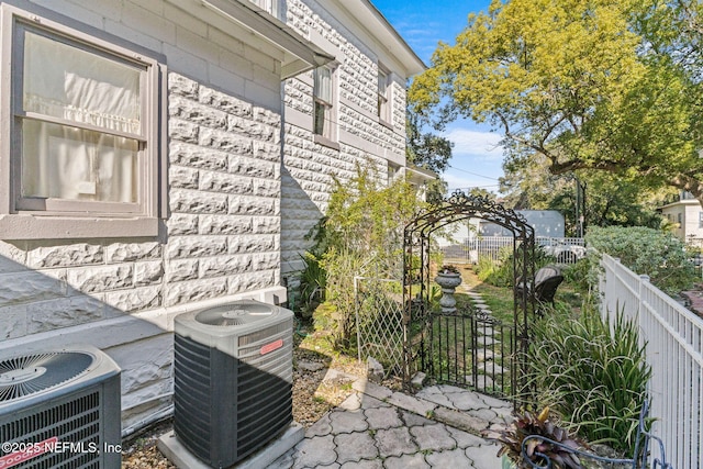 402 E 6th St, Jacksonville, FL 32206 - photo 38