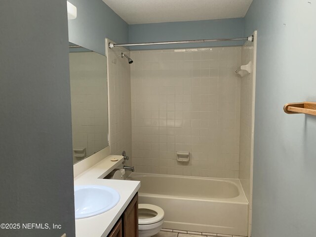 1805 Hearth St, Middleburg, FL 32068 - bathroom featuring tile patterned floors, toilet, vanity, and shower / washtub combination