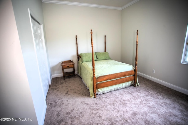 carpeted bedroom with baseboards and crown molding