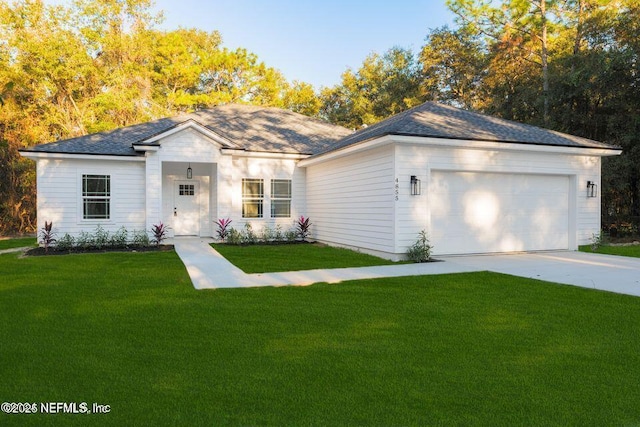 single story home with an attached garage, driveway, roof with shingles, and a front yard