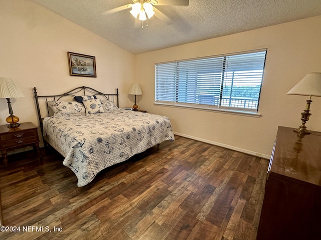 99 Broad River Pl Unit 1301, Welaka, FL 32193 - bedroom with dark wood finished floors, a textured ceiling, and lofted ceiling