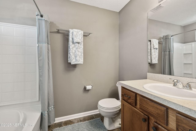 full bathroom featuring vanity, shower / bath combination with curtain, toilet, visible vents, and baseboards