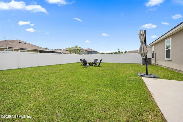 2294 Falling Star Ln, Green Cove Springs, FL 32043 - view of fenced backyard