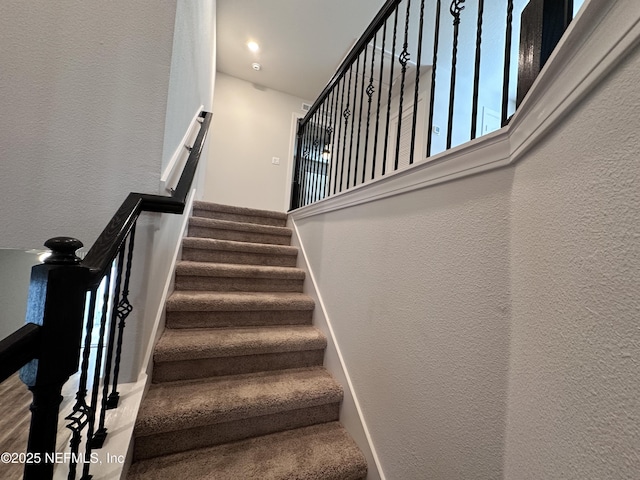 1116 Morgans Treasure Rd, Saint Augustine, FL 32084 - stairway with a textured wall