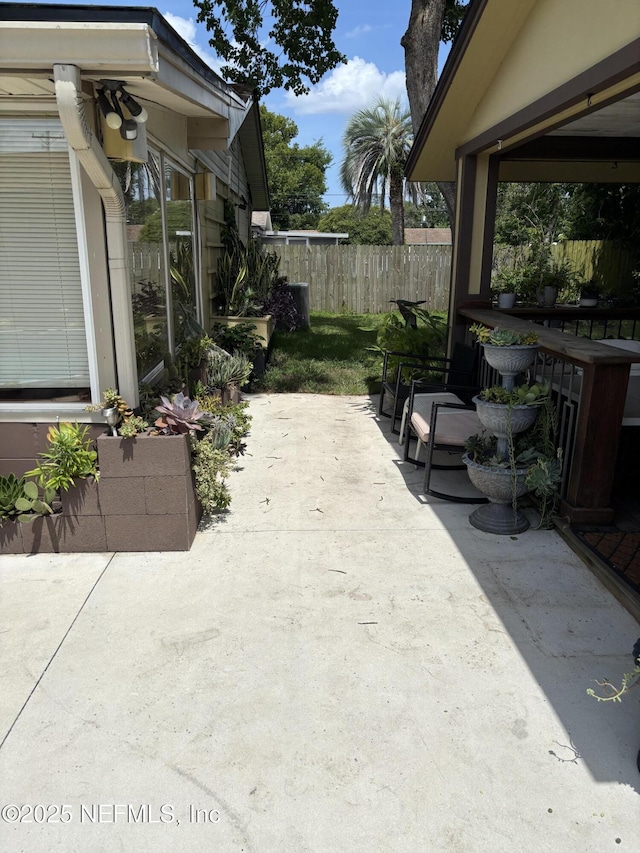 6050 Carrevero Dr S, Jacksonville, FL 32216 - view of patio