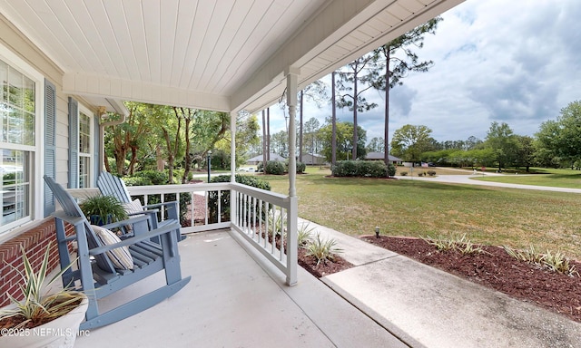 4637 Saddlehorn Trl, Middleburg, FL 32068 - view of patio with covered porch