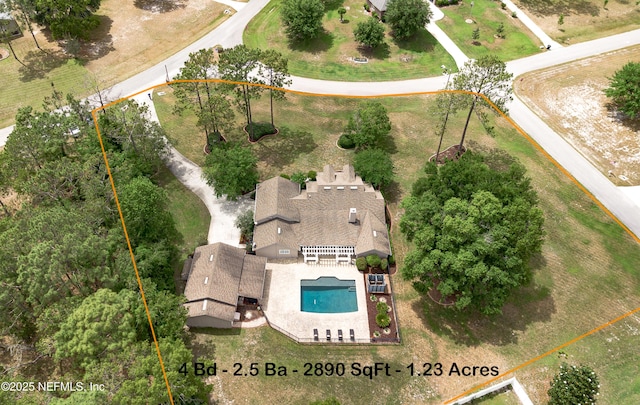 4637 Saddlehorn Trl, Middleburg, FL 32068 - view from above of property with property parcel outlined and a pool area