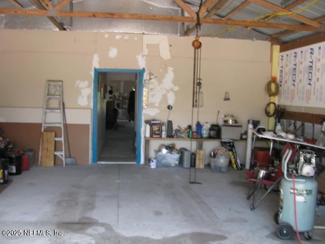 2155 State Road 40, Deleon Springs, FL 32130
