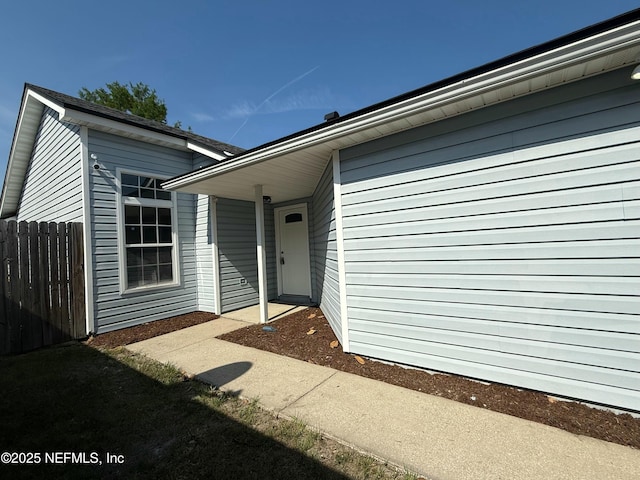 12359 Silent Brook Trl N, Jacksonville, FL 32225 - view of exterior entry with fence