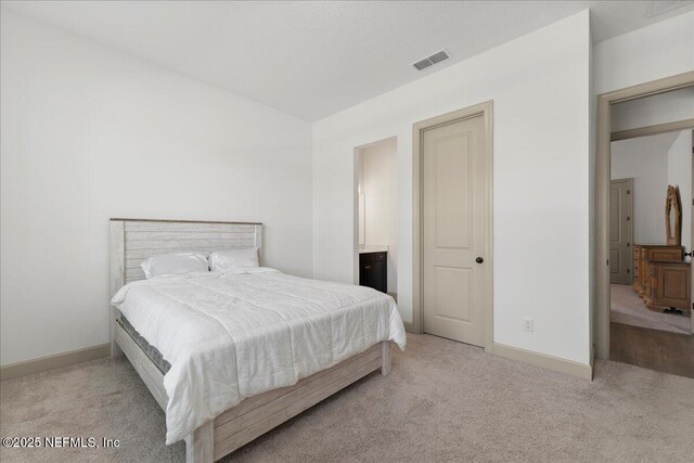 982 Oakland Hills Ave, Middleburg, FL 32068 - bedroom featuring carpet floors, baseboards, and visible vents
