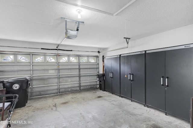 1558 Roseberry Ct, Fleming Island, FL 32003 - garage featuring a garage door opener