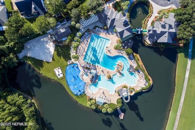 1576 Linkside Dr, Fleming Island, FL 32003 - aerial view of a pool and a large body of water