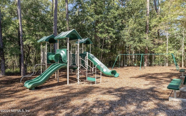 2427 Green Glade Ct, Fleming Island, FL 32003 - view of communal playground