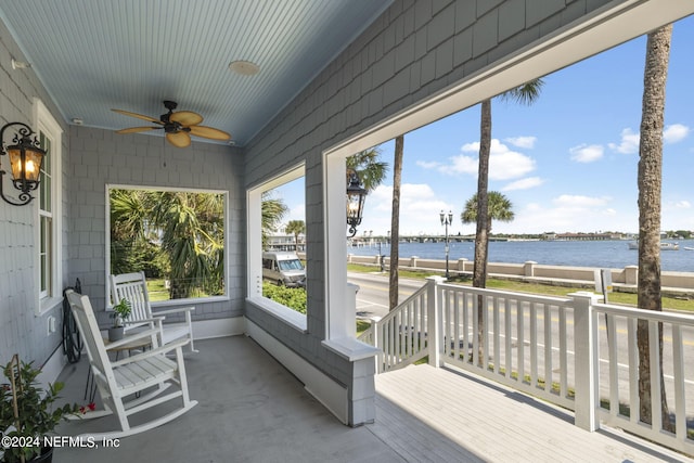 154 Avenida Menendez, Saint Augustine, FL 32084 - photo 2