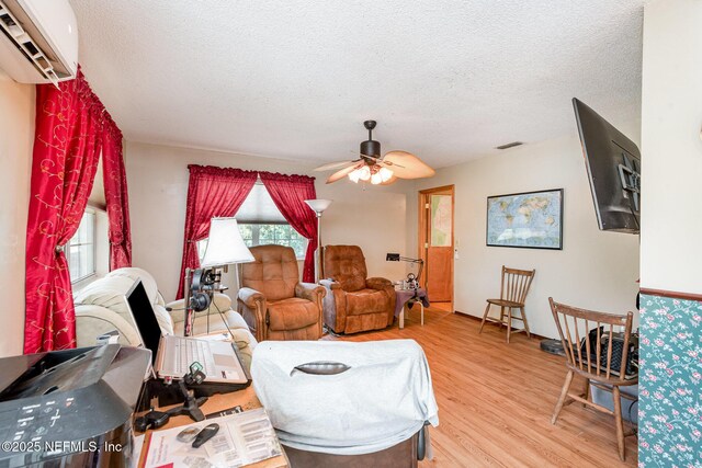 215 Maltas Ave, Interlachen, FL 32148 - photo 4