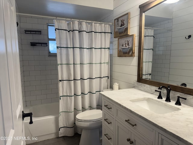 6070 Baltimore Ave, Cocoa, FL 32927 - bathroom with toilet, shower / bath combo, and vanity