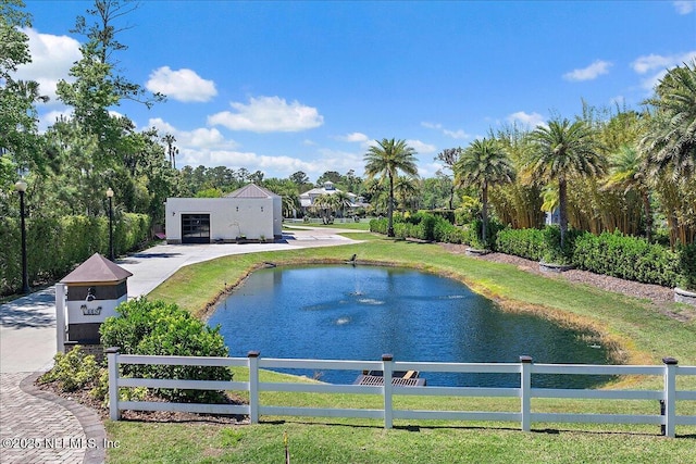 301 S Roscoe Blvd, Ponte Vedra Beach, FL 32082 - exterior space with fence and a water view