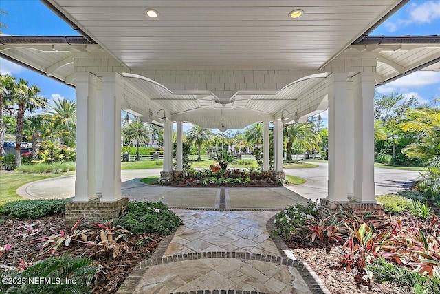 301 S Roscoe Blvd, Ponte Vedra Beach, FL 32082 - view of patio / terrace featuring a ceiling fan and covered porch