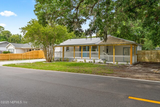 360 Varella Ave, Saint Augustine, FL 32084 - view of front of property with covered porch