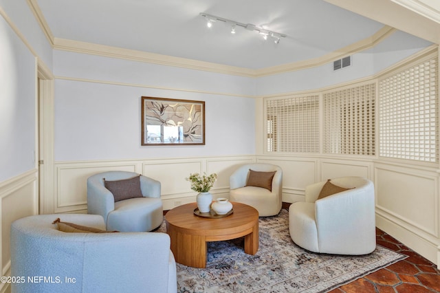 948 Spinnakers Reach Dr, Ponte Vedra Beach, FL 32082 - sitting room with a decorative wall, a wainscoted wall, and track lighting