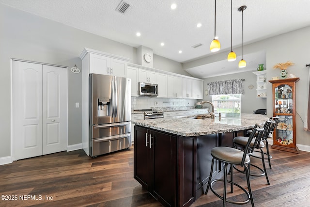 1757 Redwood Ln, Middleburg, FL 32068