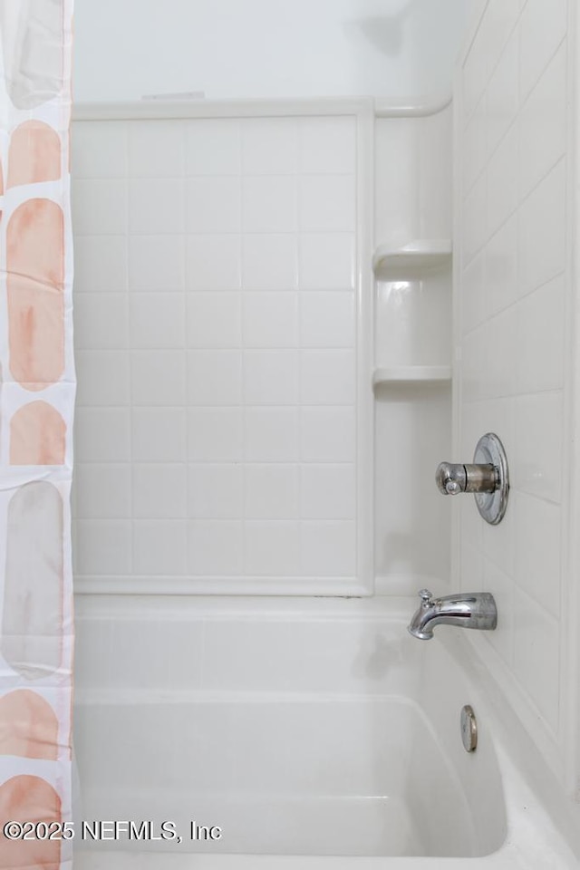 3753 Old Hickory Ln, Orange Park, FL 32065 - full bath featuring shower / bathtub combination with curtain