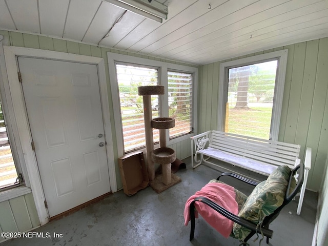 view of sunroom / solarium
