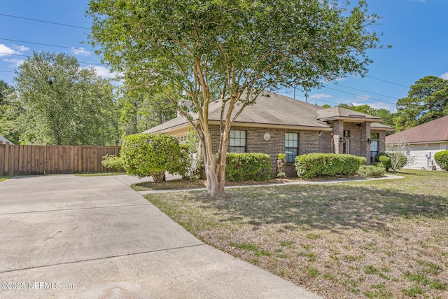 11388 Martin Lakes Ct, Jacksonville, FL 32220 - photo 2