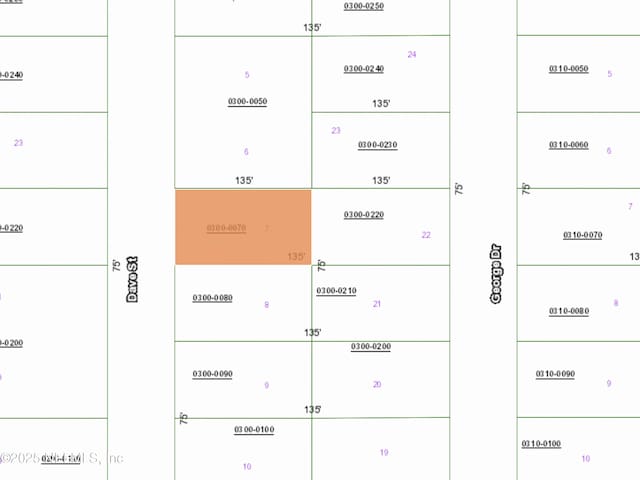 114 Dave St, Interlachen, FL 32148