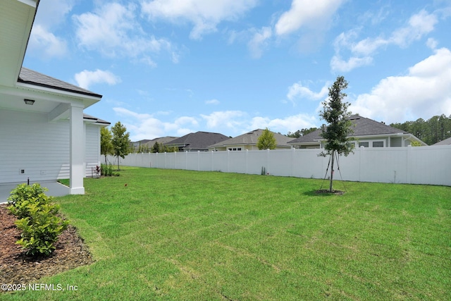440 Slash Pine Pl, Yulee, FL 32097 - view of yard featuring a residential view