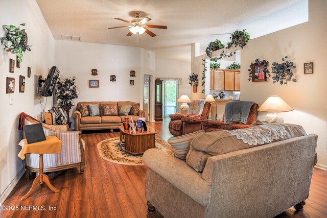 3135 Sedona Trl, Jacksonville, FL 32208 - photo 5