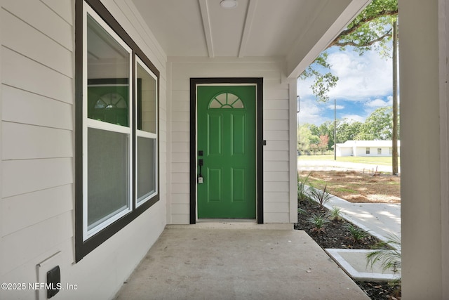 view of entrance to property