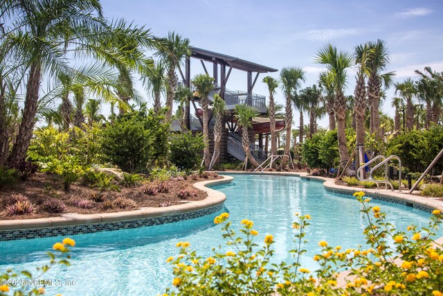119 Craig Ct, Saint Johns, FL 32092 - community pool with stairs