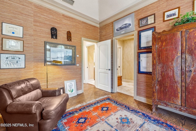 108 Harbourmaster Ct, Ponte Vedra Beach, FL 32082 - living area featuring baseboards and ornamental molding