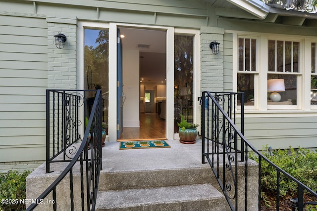 2930 Apache Ave, Jacksonville, FL 32210 - view of doorway to property