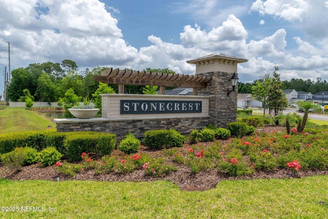 80 Boulder Ln, Saint Johns, FL 32259 - community sign with a yard