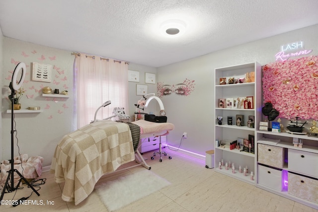 6878 Lenox Ave, Jacksonville, FL 32205 - bedroom featuring a textured ceiling
