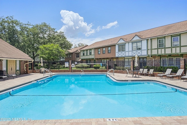 8209 Kensington Sq, Jacksonville, FL 32217 - photo 2