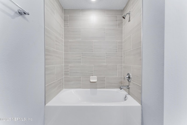 10318 Benson Lake Dr, Jacksonville, FL 32222 - full bath with bathing tub / shower combination