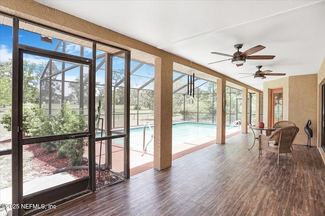 5088 Merrifield Ct, Spring Hill, FL 34608 - sunroom / solarium with ceiling fan and a pool