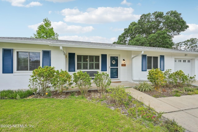 369 Altara Dr, Saint Augustine, FL 32086 - ranch-style home with a garage, a front lawn, and a porch