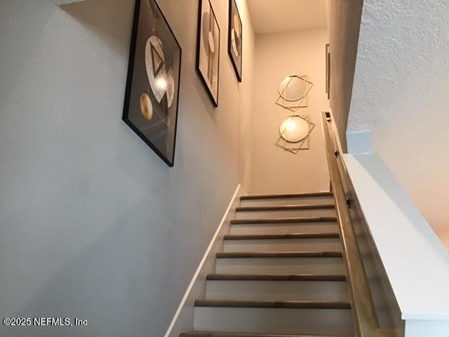 11104 Motion Ct, Jacksonville, FL 32256 - view of stairway