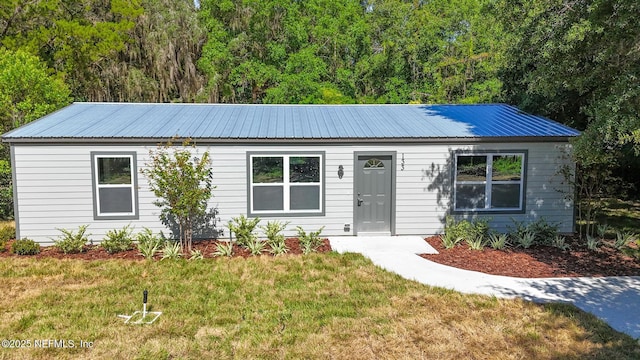 133 Cherokee Dr, Interlachen, FL 32148 - photo 1