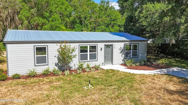 133 Cherokee Dr, Interlachen, FL 32148 - photo 2