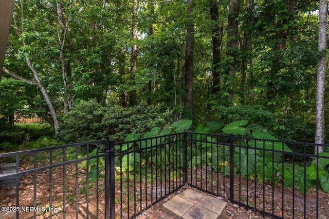 7372 Secret Woods Dr, Jacksonville, FL 32216 - view of balcony