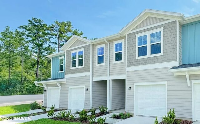 multi unit property with a garage
