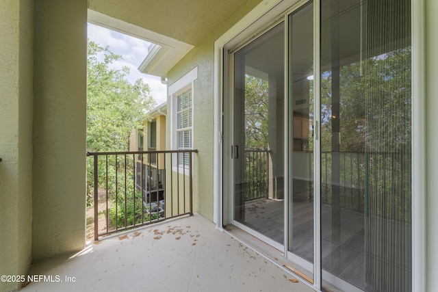 2005 Mariposa Vista Ln Unit 3-123, Saint Augustine, FL 32084 - view of balcony