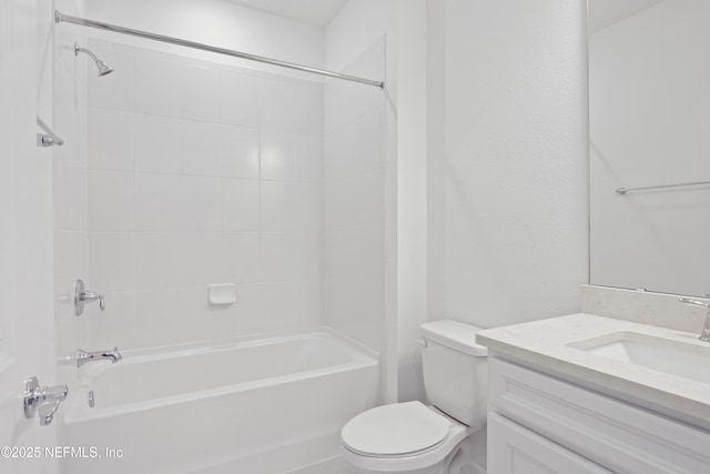2413 Glade Ln, Green Cove Springs, FL 32043 - full bathroom featuring toilet, vanity, and bathing tub / shower combination