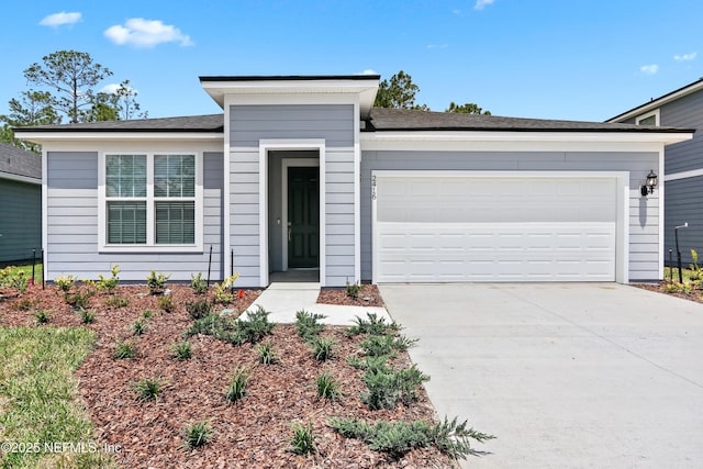 2416 Glade Ln, Green Cove Springs, FL 32043 - single story home with driveway and an attached garage